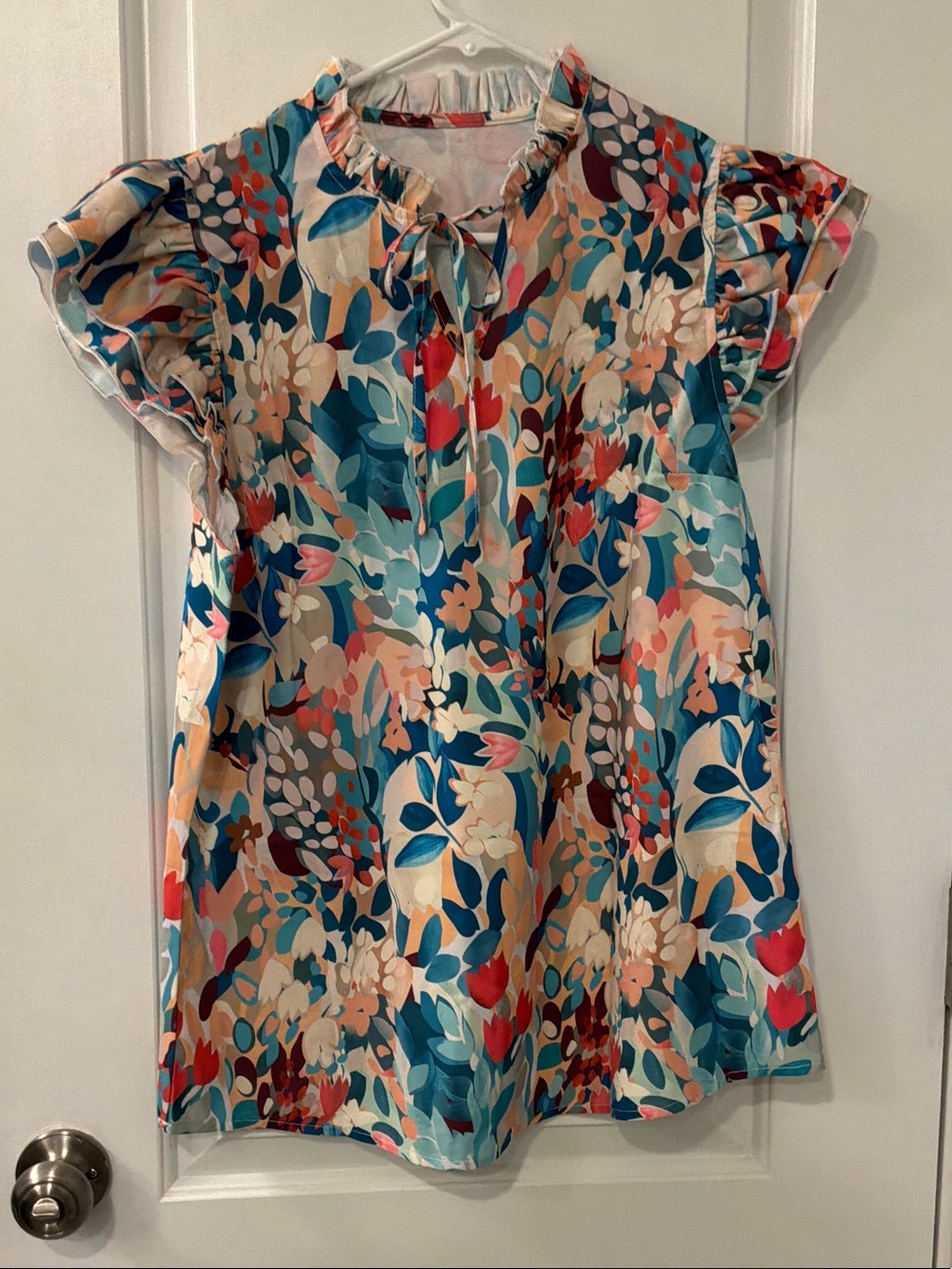 Flutter Sleeve Floral Blouse in Teal & Coral